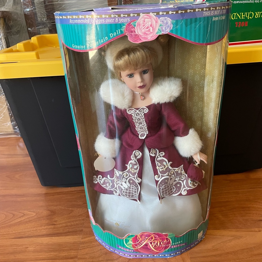 Vintage early 00s Victorian Rose porcelain baby doll